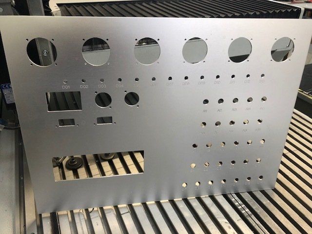 Meschieri Giuseppe Bollate Fresatura piegatura targhe (2)